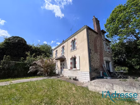 vente maison 6 pièces  120.00m²  méral