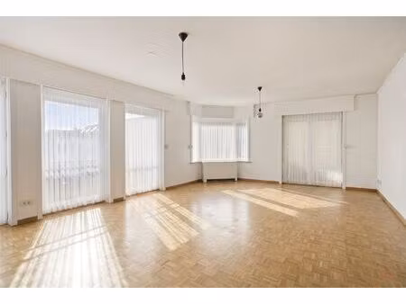 appartement te koop in aalter met 2 slaapkamers