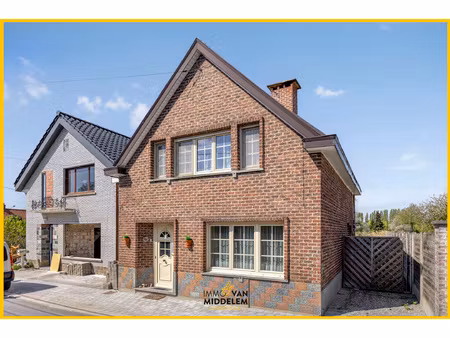 huis te koop in aalst met 2 slaapkamers