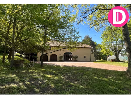 achat maison 9 pièces 318m²