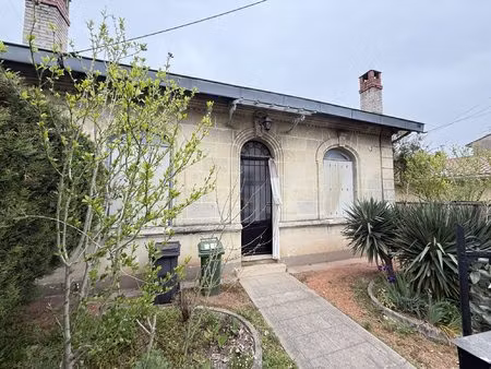maison façade pierre le bouscat proche hippodrome avec jardin e