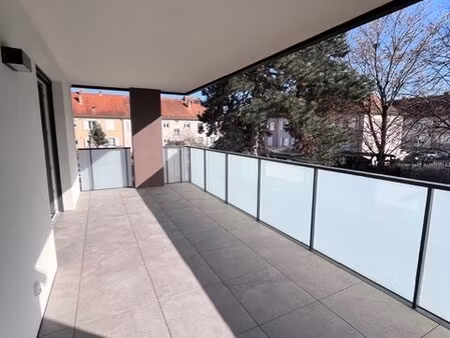 location appartement 3 pièces 70m²