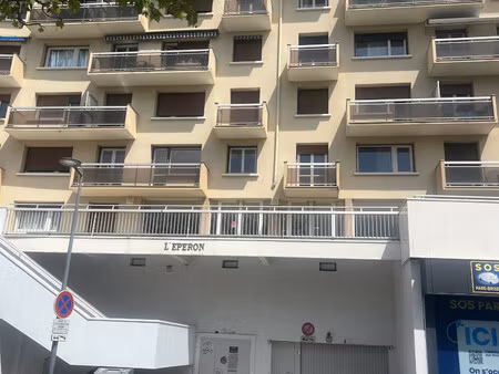 exclusivité saint-etienne/cours fauriel dans immeuble de standi
