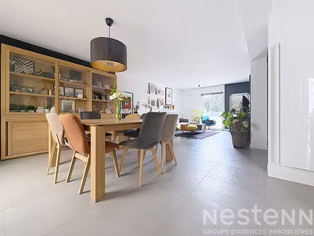 maison familiale  5 chambres  vie de plain-pied  jardin  sud-ouest  bus  c9  écoles  comme
