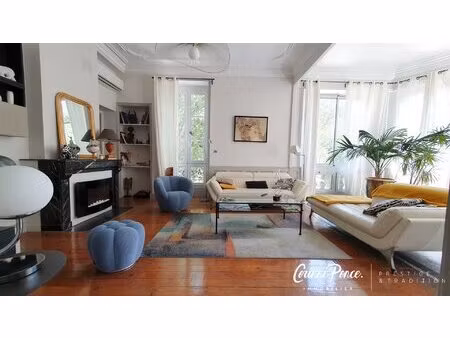 nimes centre appartement bourgeois p5 160m2 avec garage propose par corinne ponce...