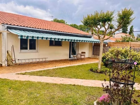 vente maison 4 pièces 85 m² à libourne (33500)  276 000 €