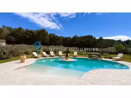 dpt (13) les baux-de-provence une propriété d'exception  écrin de sérénité et d'élégance