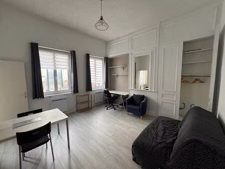 location appartement 1 pièce 26m² lille 59000