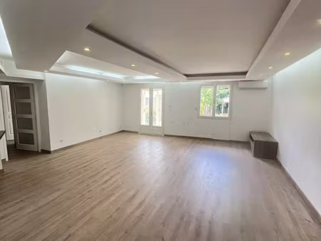 vente appartement 5 pièces 127 m² vaulx-en-velin (69120)