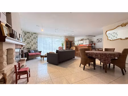 vente maison 4 pièces  110.00m²  la roche