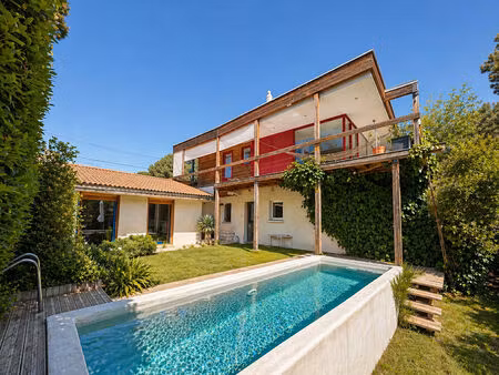 vente maison 7 pièces  195.00m²  sète