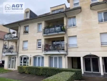 location local commercial 34m² beauvais 60000