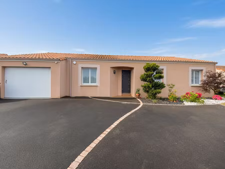 vente maison 4 pièces  115.00m²  saint