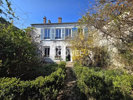 vente maison 6 pièces 163.69 m² à fontainebleau (77300)  318 000 €