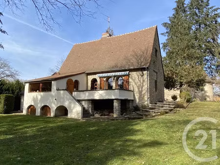 vente maison 5 pièces 139 m² à le veurdre (03320)  318 000 €