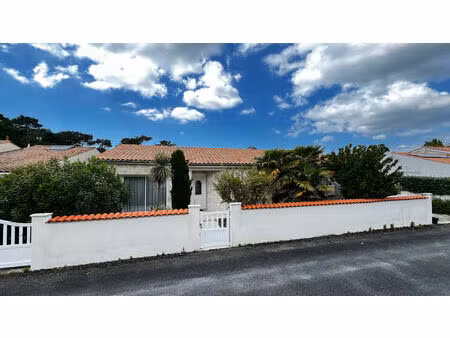 vente maison 5 pièces  117.00m²  les mathes