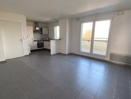 location appartement 3 pièces 65m² rouen 76100