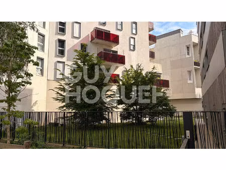 un 3 pièces moderne avec balcon & parking - 63 m² au coeur d'ivry port