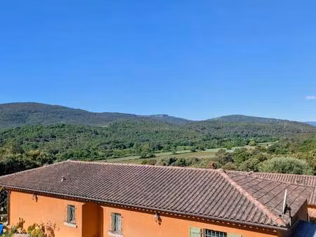 vente maison piscine à besse-sur-issole (83890) : à vendre piscine / 92m² besse-sur-issole