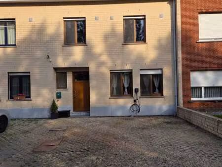 huis te koop in koningshooikt met 5 slaapkamers