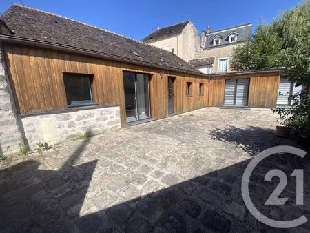 location maison 3 pièces 82m² st pierre les nemours 77140
