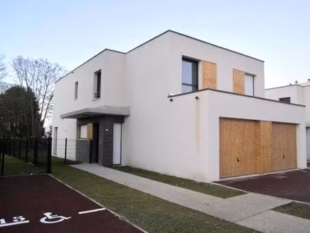 amiens sud  maison de 78 m2 de 2014
