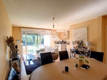 location d'un appartement t3 à laval