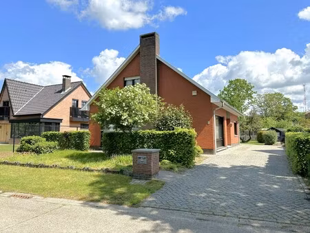 huis te koop in zoersel met 3 slaapkamers
