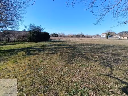 terrain plat a batir 1014m2 - viabilise - tout a l'egout