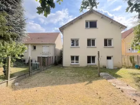 maison à sainte-geneviève-des-bois (91700)