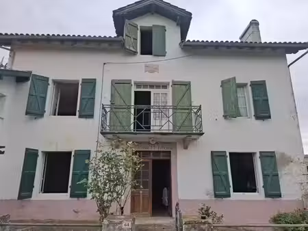 vente maison de village bussunarits-sarrasquette 64220 - - surface privée