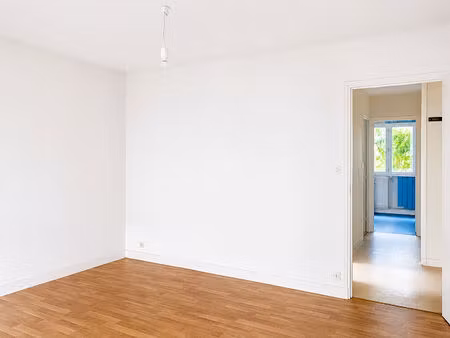 appartement à vendre angers doutre  proche place bichon  2 pièces  40m2.