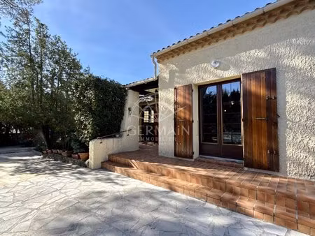 l'isle-sur-la-sorgue  à vendre en exclusivité  maison de 94 m² avec garage sur 802 m² de t