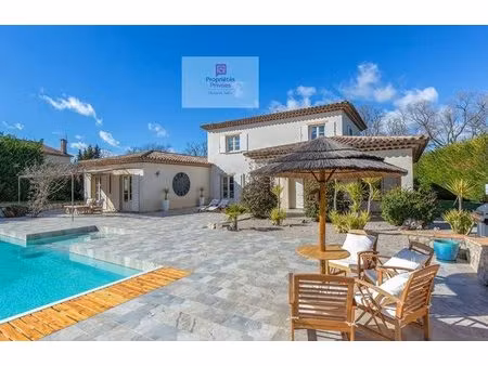 maison contemporaine 250 m² avec piscine callian / montauroux calme absolu