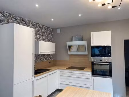 vente immeuble à châteaubriant centre (44110) : à vendre / 150m² châteaubriant centre