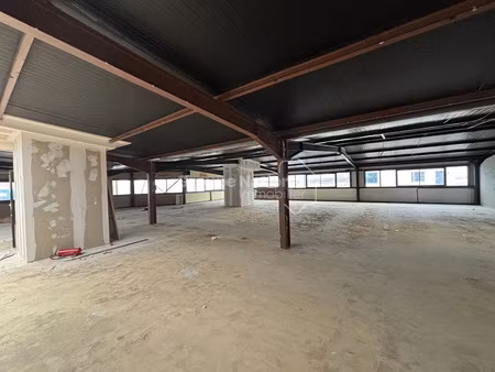 location locaux professionnels 0 pièces 1100 m² à jaux (60880)  4 000 €