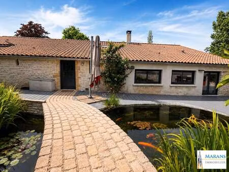 vente maison piscine à chaillé-les-marais (85450) : à vendre piscine / 157m² chaillé-les-m
