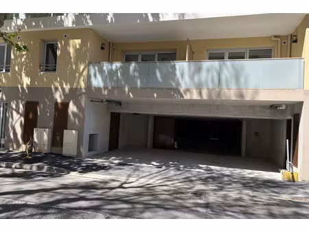 annonce parking/garage à louer
