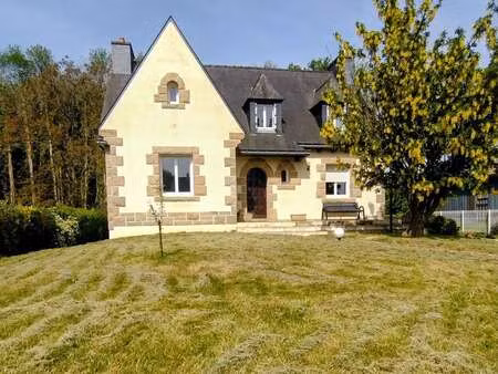 vente maison à éréac (22250) : à vendre / 136m² éréac