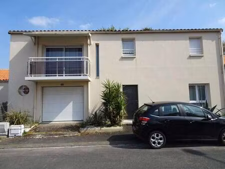 vente maison à la roche-sur-yon (85000) : à vendre / 130m² la roche-sur-yon