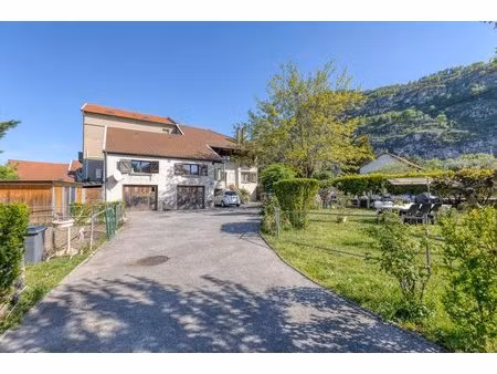 maison de 5 pièces de 120 m² à voreppe