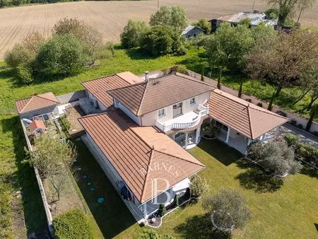 ain- maison contemporaine