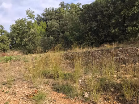 vente terrain neuf 500m2 flassans-sur-issole - 120000 € - surface privée