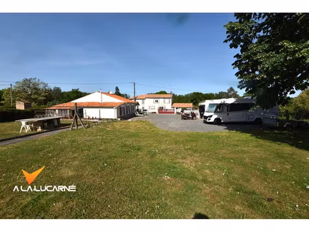 vente maison 5 pièces 101m2 puy-de-serre 85240 - 189000 € - surface privée
