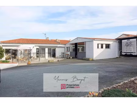 vente immeuble 218 m² chavagnes-en-paillers (85250)