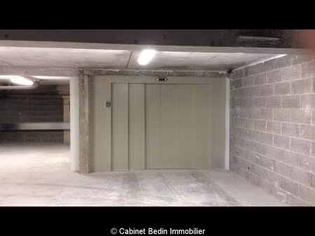 garage 54 m²