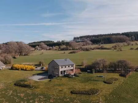villa exceptionnelle de 4ch 2 sdb a vendre a manhay
