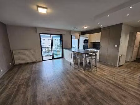 location appartement 2 pièces à angers saint-jacques nazareth (49000) : à louer 2 pièces /