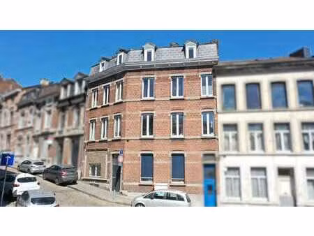 12 kots en ordre urbanistique au coeur de liège
