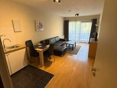 instapklaar 1 kamer appartement met terras in het groene ...